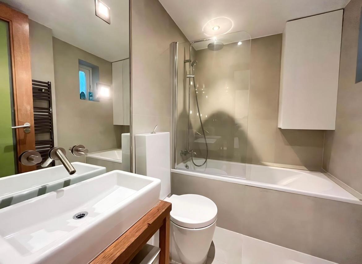 Luxury 2 Double Bedroom Flat - Kensington Londýn Exteriér fotografie